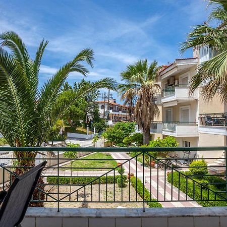 Aris Luxury Apartments Pefkochori Eksteriør bilde