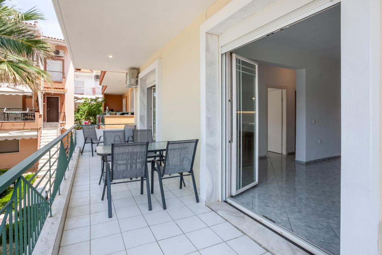 Aris Luxury Apartments Pefkochori Eksteriør bilde