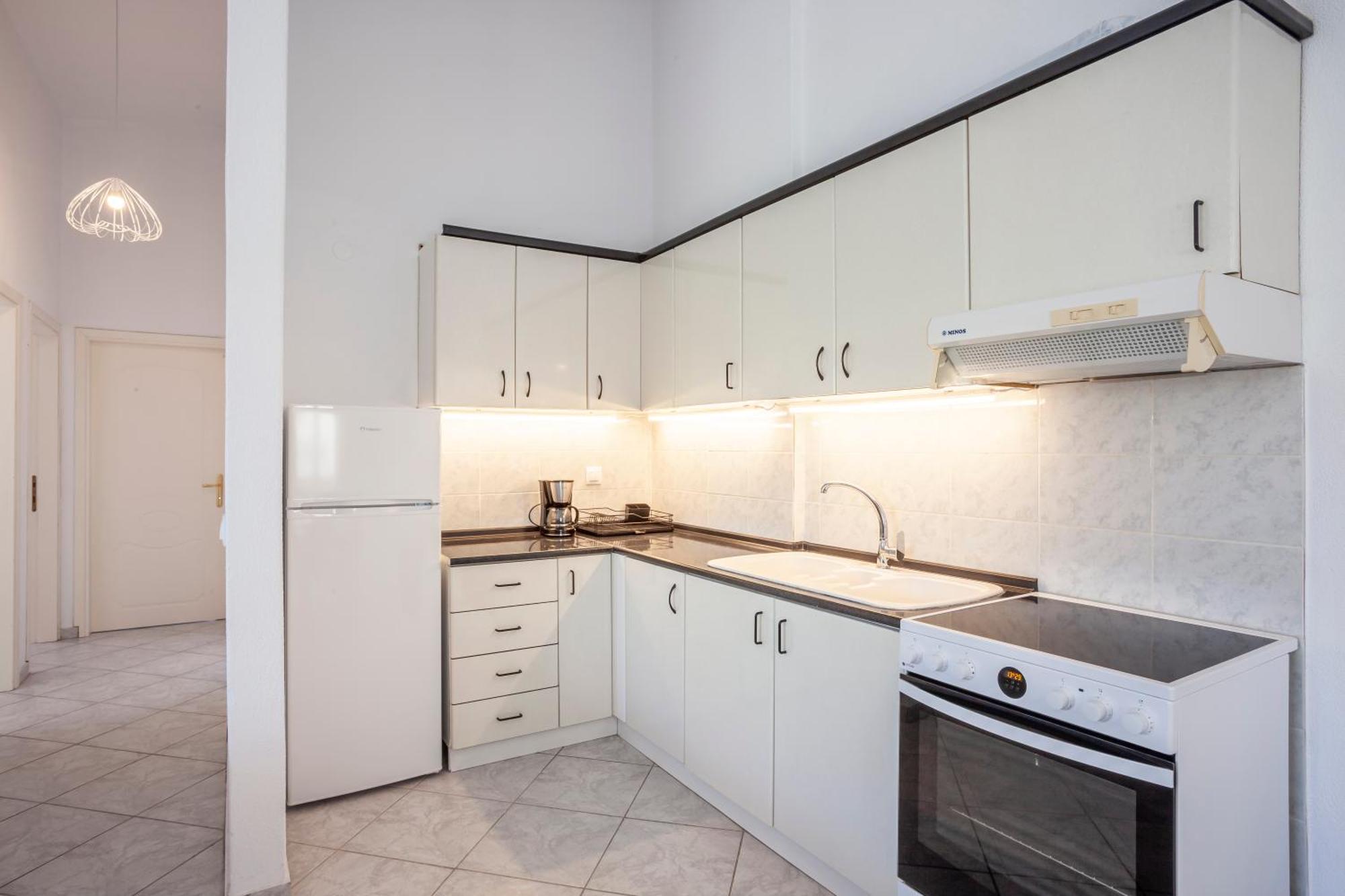 Aris Luxury Apartments Pefkochori Eksteriør bilde