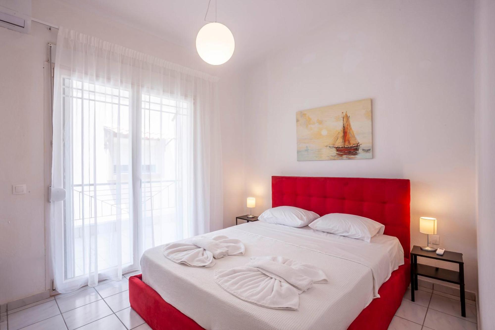 Aris Luxury Apartments Pefkochori Eksteriør bilde