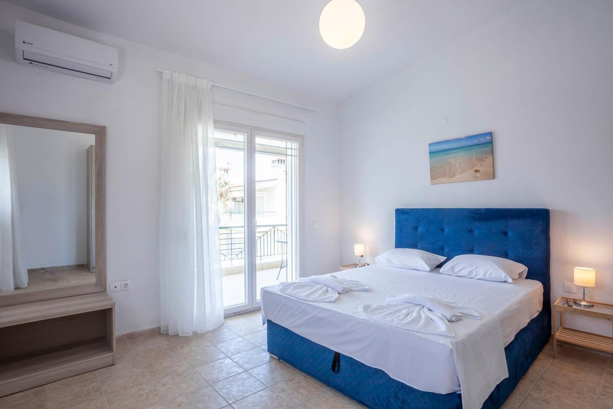 Aris Luxury Apartments Pefkochori Eksteriør bilde