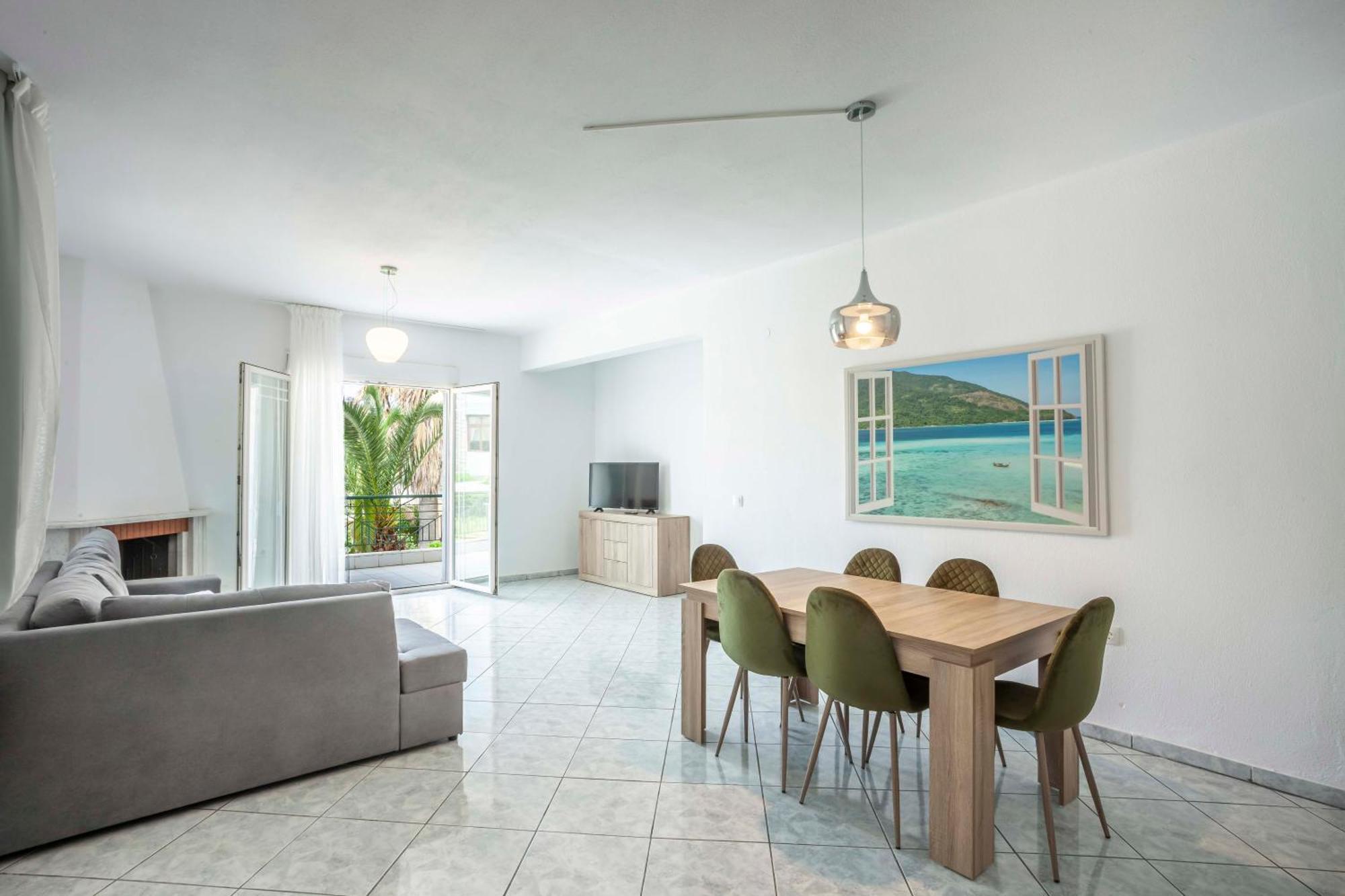 Aris Luxury Apartments Pefkochori Eksteriør bilde