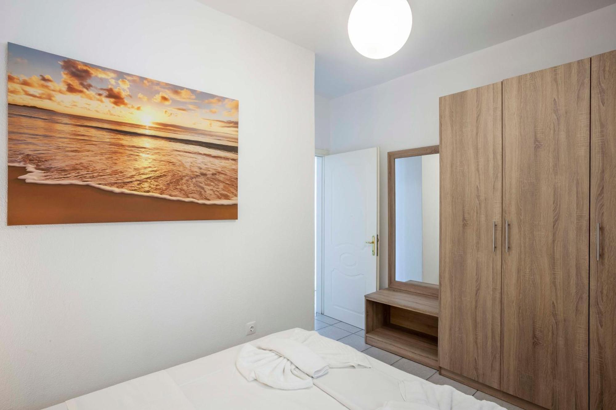 Aris Luxury Apartments Pefkochori Eksteriør bilde